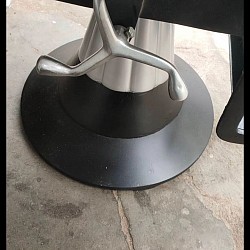Salon chair painting